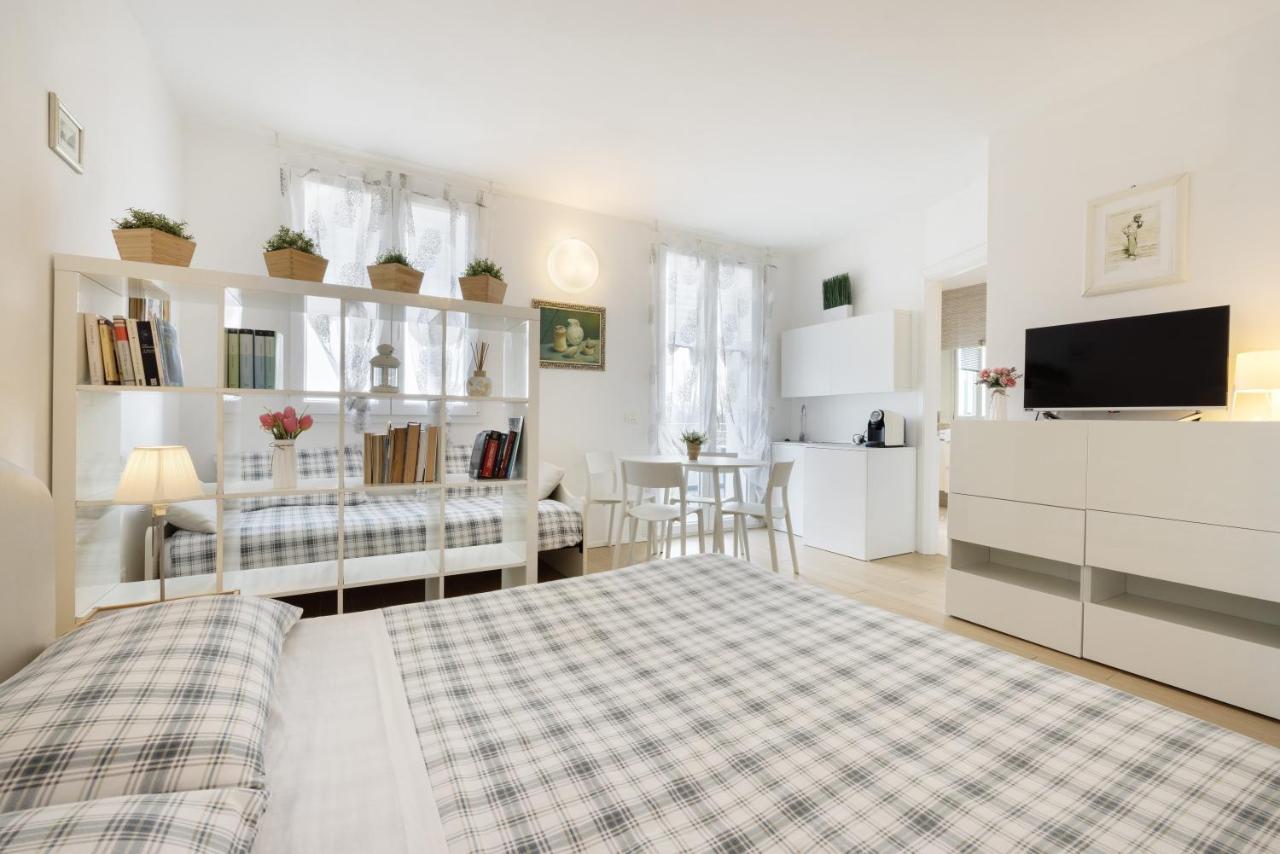 B&B Cá Bianca Ventisette Riccione Esterno foto