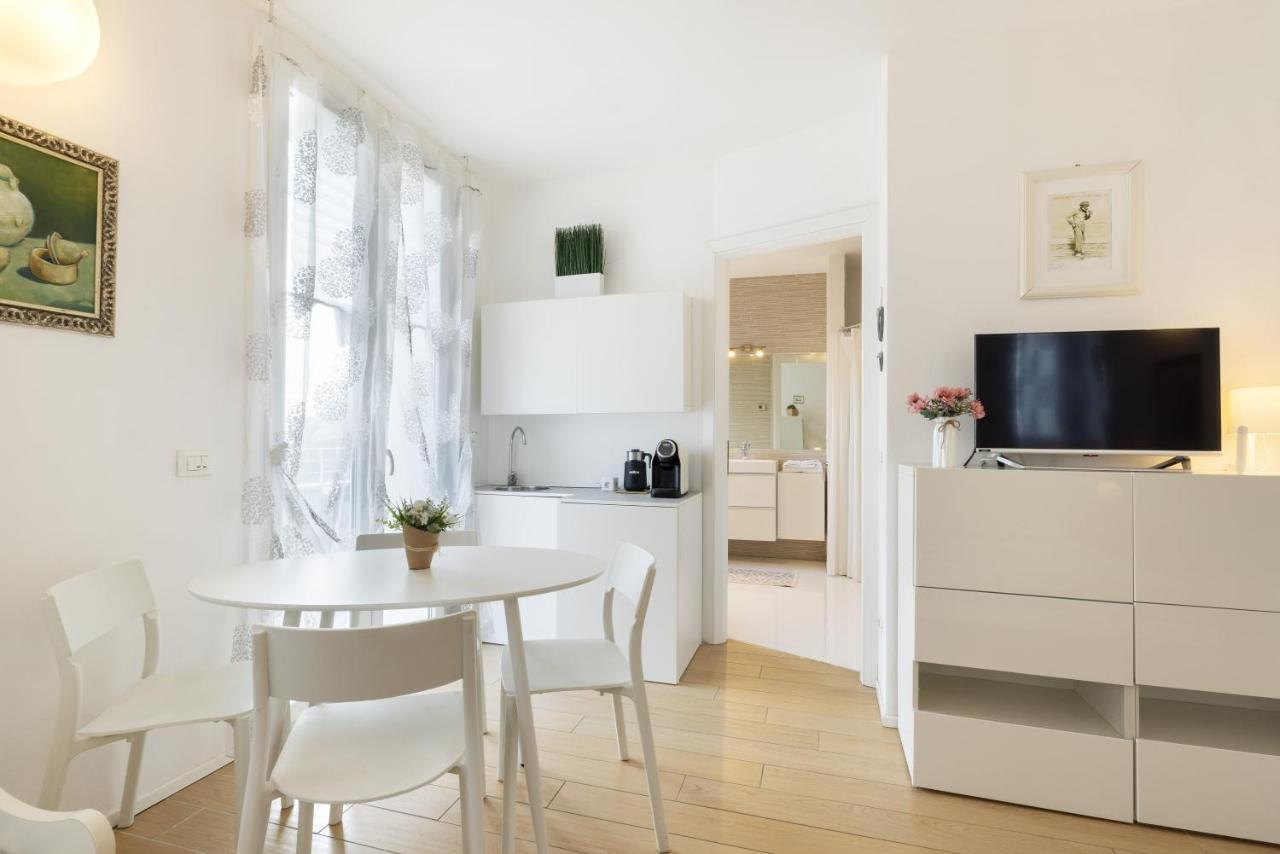 B&B Cá Bianca Ventisette Riccione Esterno foto