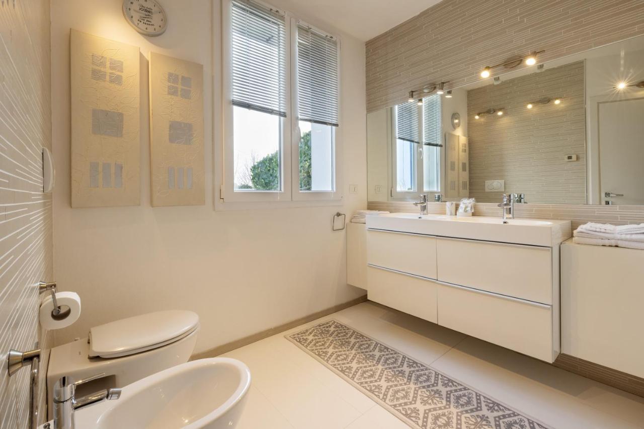 B&B Cá Bianca Ventisette Riccione Esterno foto